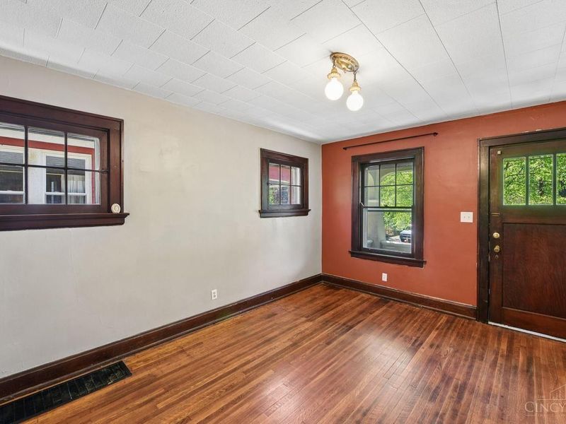 4568 Innes Avenue, Cincinnati, OH 45223 Photo 5