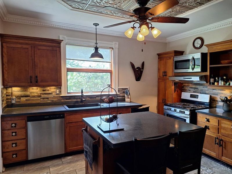 7027 Gracely Drive, Cincinnati, OH 45233 Photo 15