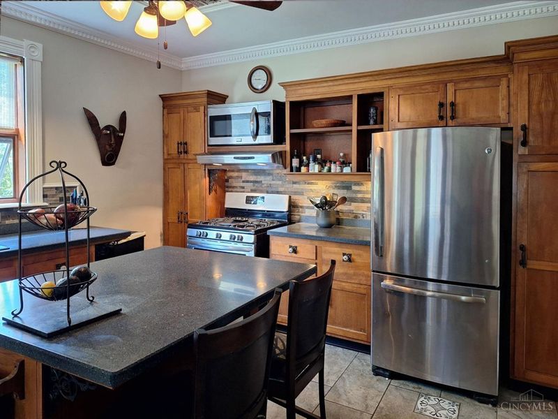 7027 Gracely Drive, Cincinnati, OH 45233 Photo 17