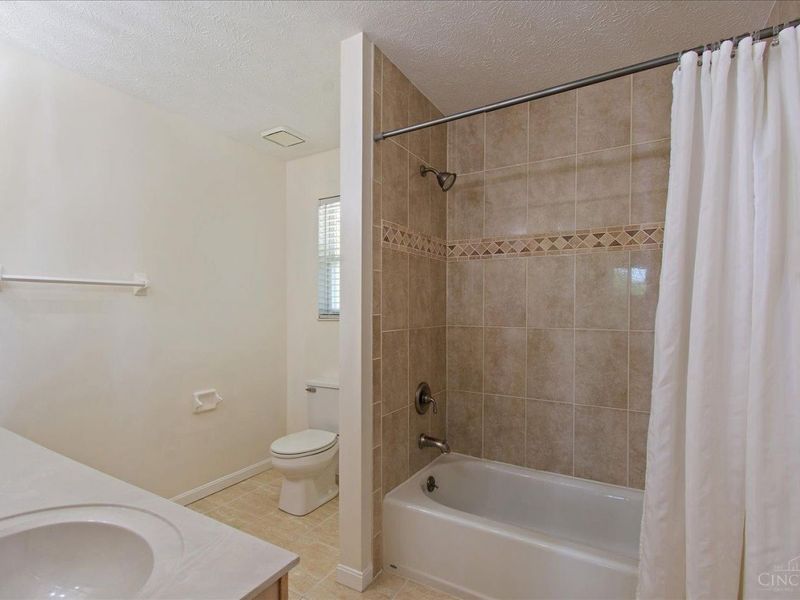 6702 Eldorado Dr, Liberty Township, OH 45044 Photo 15