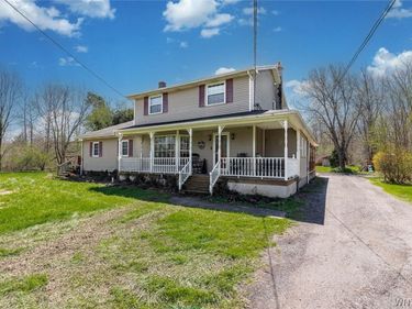 5458 Murphy Road, Lockport, NY 14094