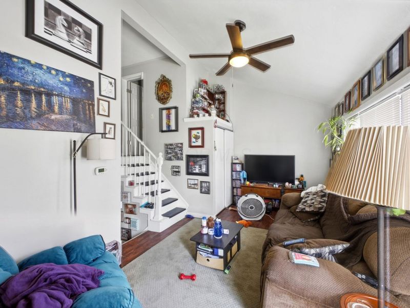 1900-1904 Hamilton Avenue , Columbus, OH 43211 Photo 4