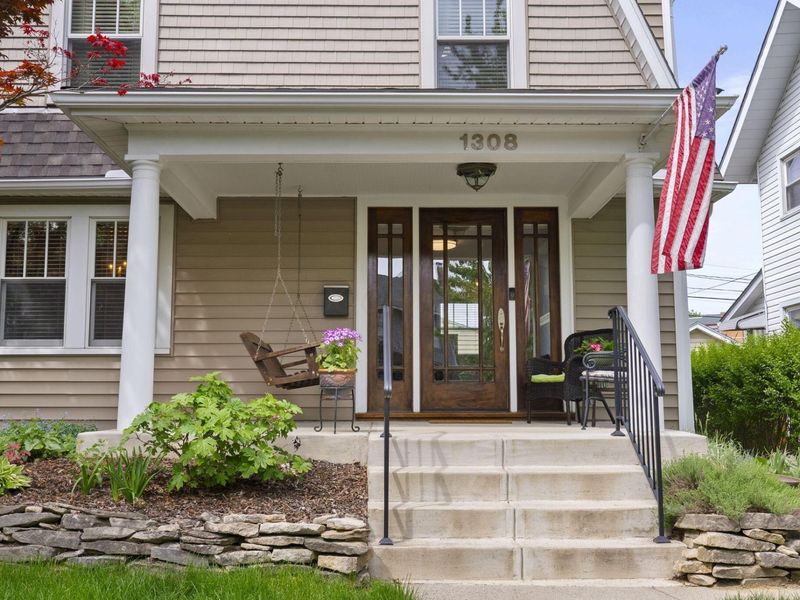 1308 Murrell Avenue , Columbus, OH 43212 Photo 3