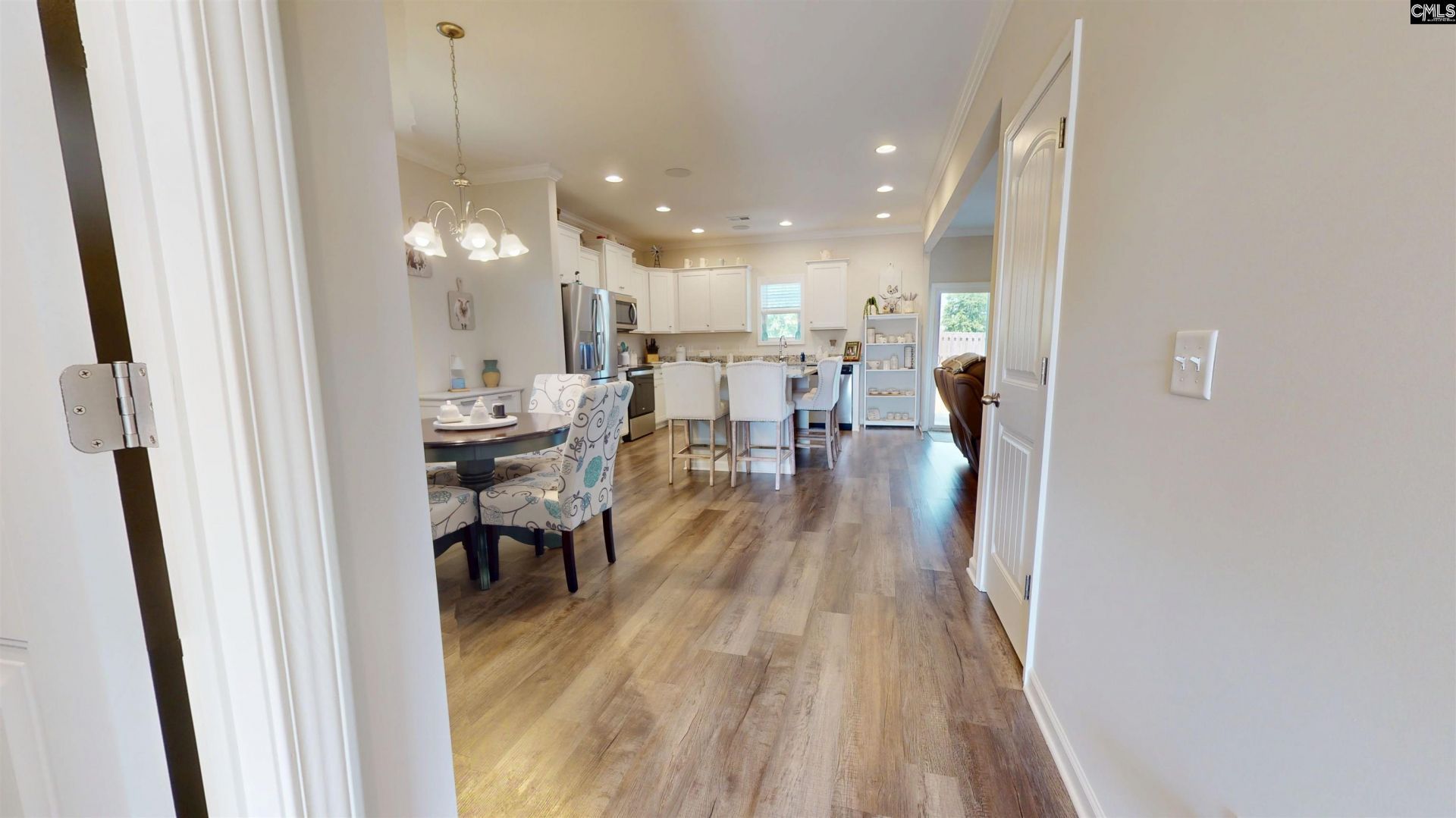 210 Honey Hill Way Photo 10