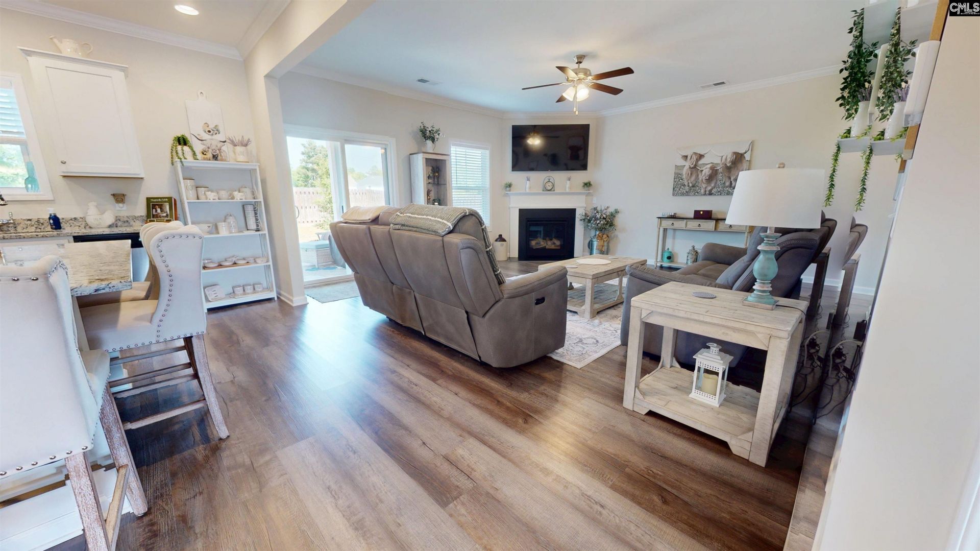 210 Honey Hill Way Photo 12