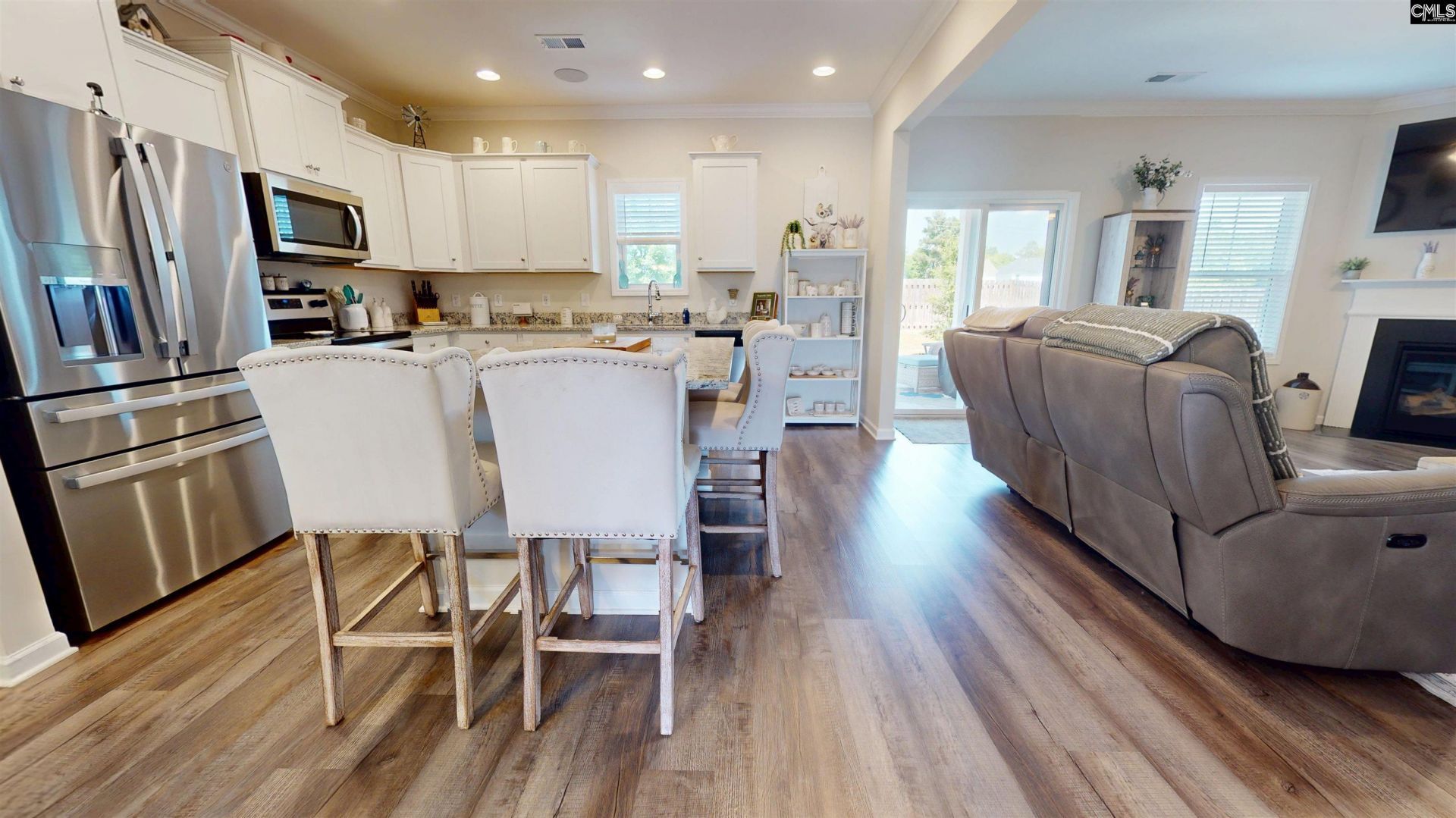 210 Honey Hill Way Photo 14