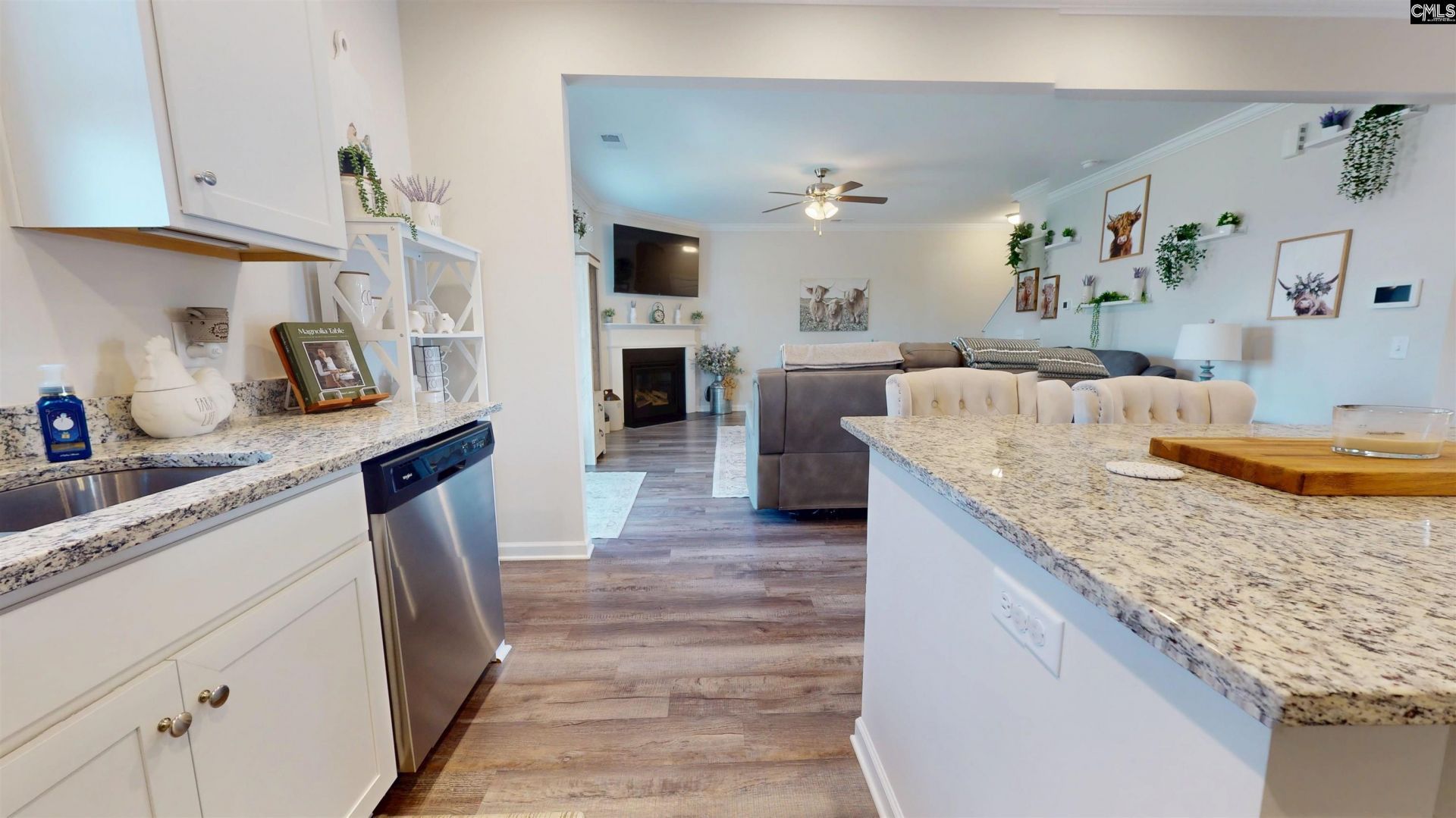 210 Honey Hill Way Photo 17