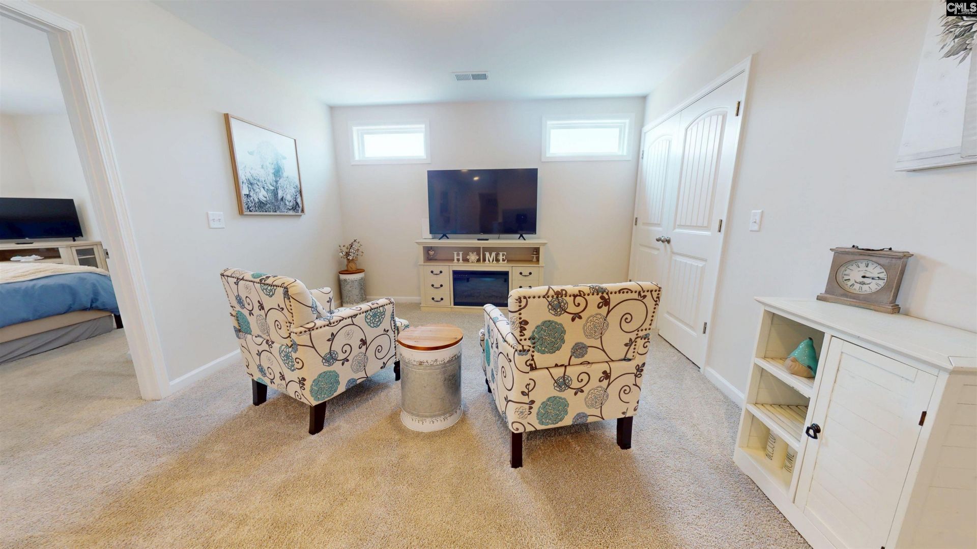 210 Honey Hill Way Photo 28