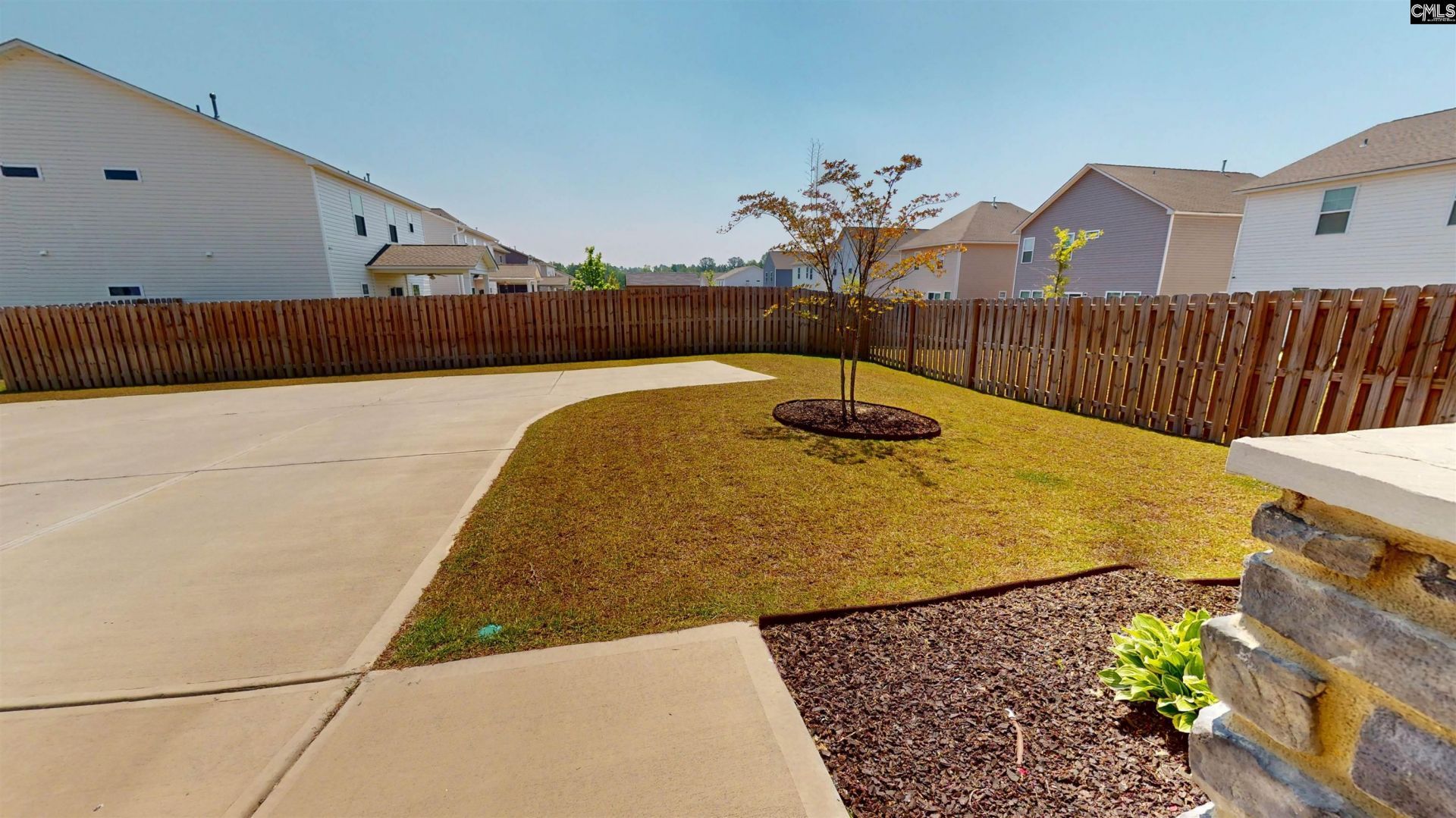 210 Honey Hill Way Photo 5