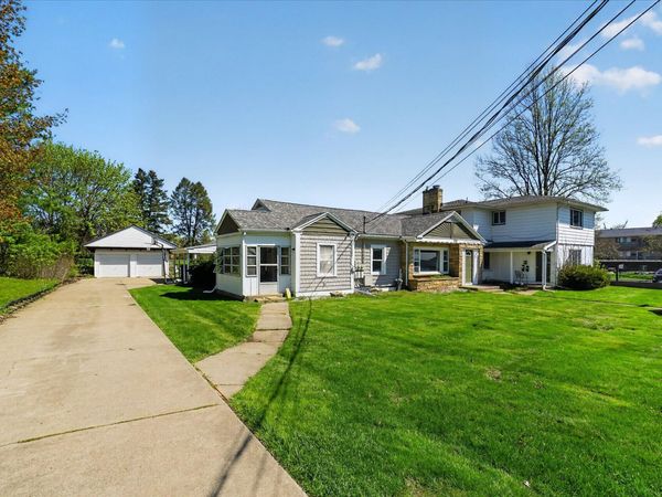 176 Oakhurst Avenue, Kalamazoo, MI 49001