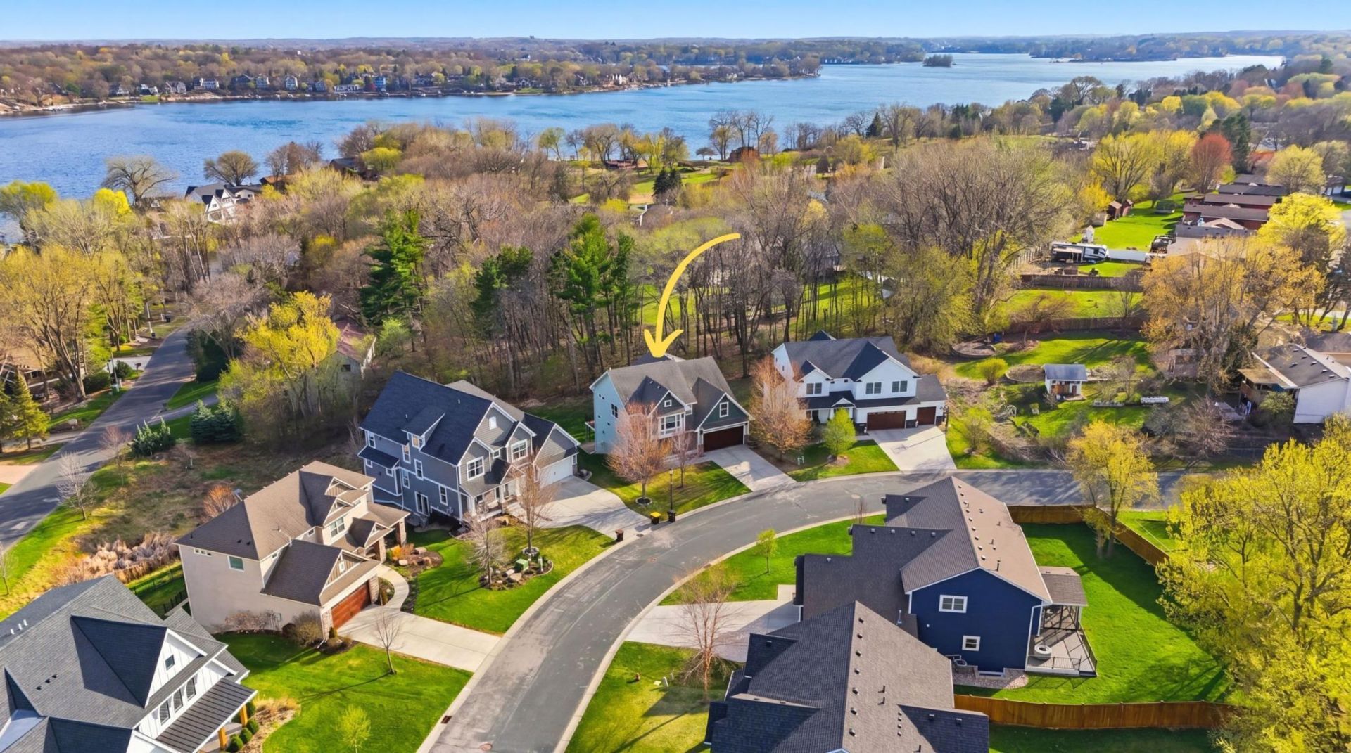 14267 Shady Beach Drive NE, Prior Lake, MN 55372