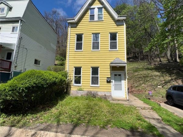 912 Rothpletz St, Pittsburgh, PA 15212