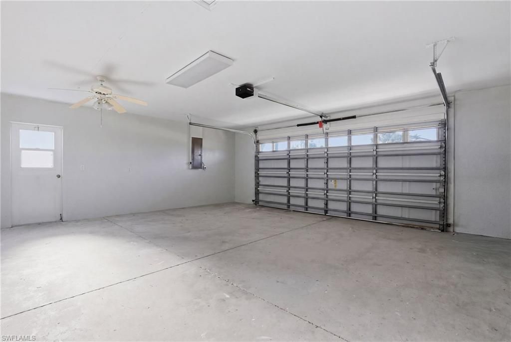 627 SW 56th St, Cape Coral, FL 33914 Photo