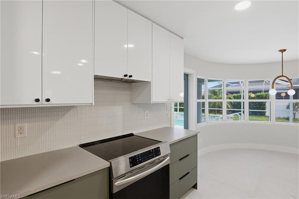 627 SW 56th St, Cape Coral, FL 33914 Photo