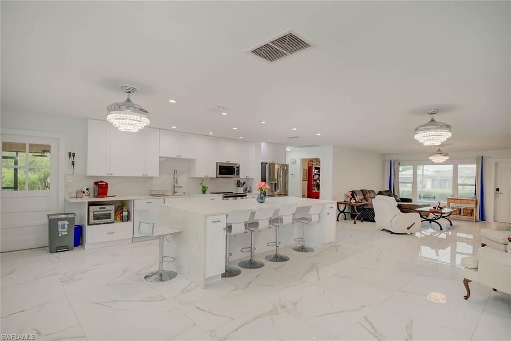 14539 Riverside Dr , Fort Myers, FL 33905 Photo