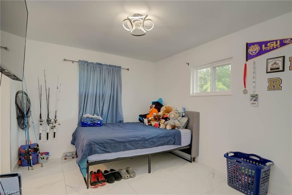 14539 Riverside Dr , Fort Myers, FL 33905 Photo