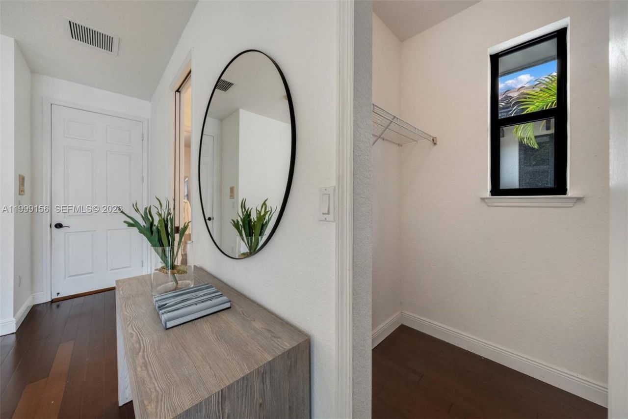 3067 Indiana Street, Miami, FL 33133 Photo