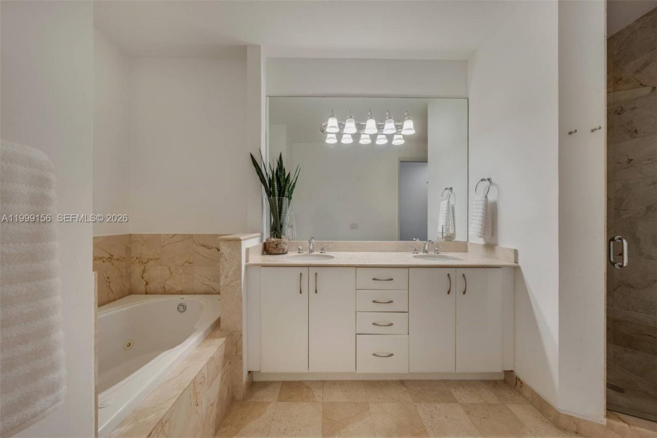 3067 Indiana Street, Miami, FL 33133 Photo