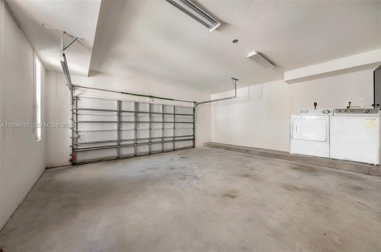 3067 Indiana Street, Miami, FL 33133 Photo