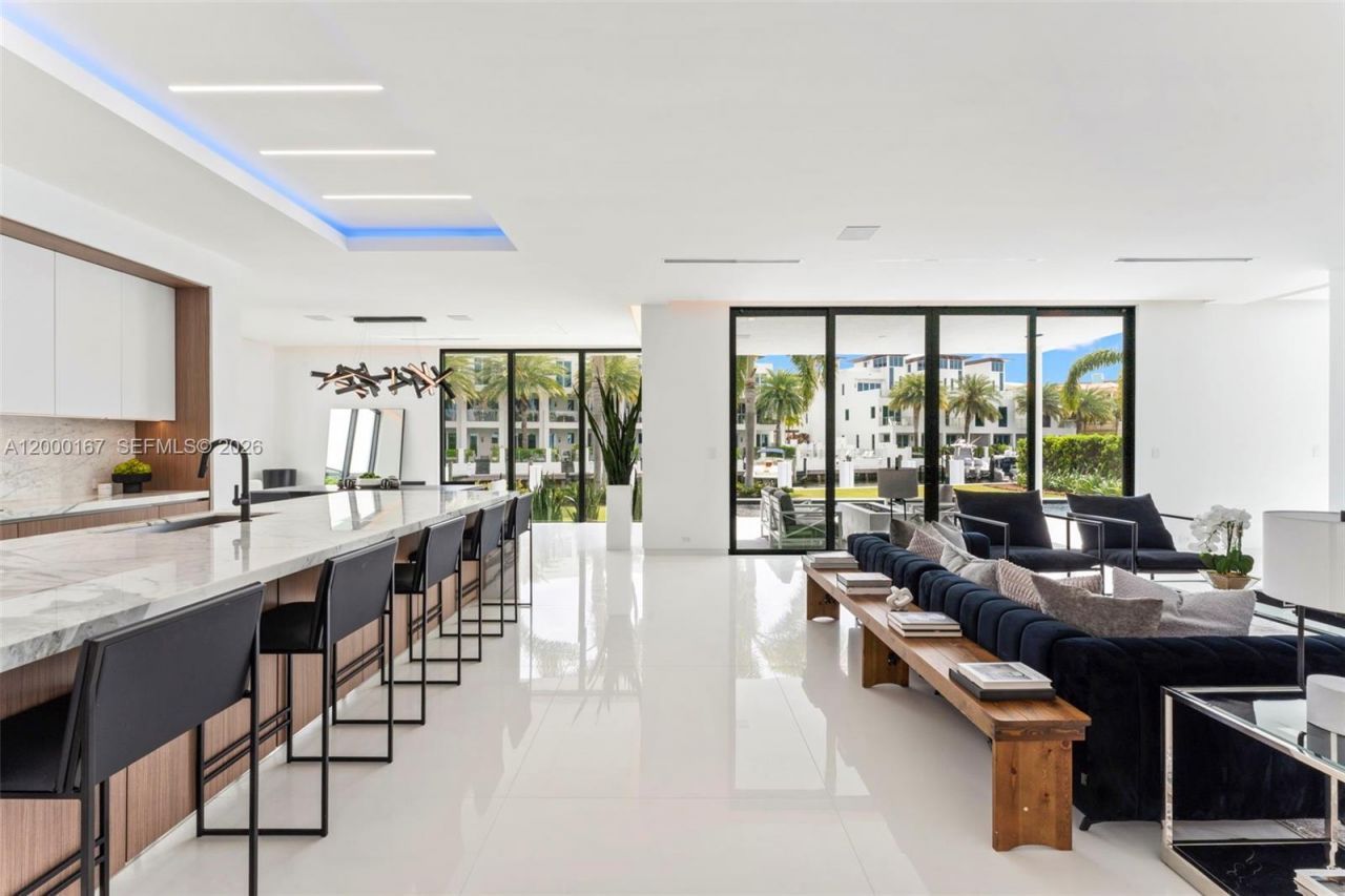 4232 E Tradewinds Ave , Lauderdale by the Sea, FL 33308 Photo