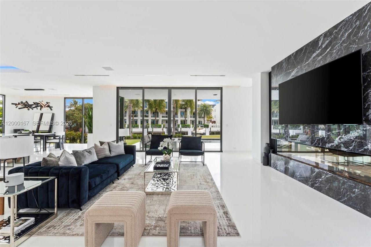 4232 E Tradewinds Ave , Lauderdale by the Sea, FL 33308 Photo