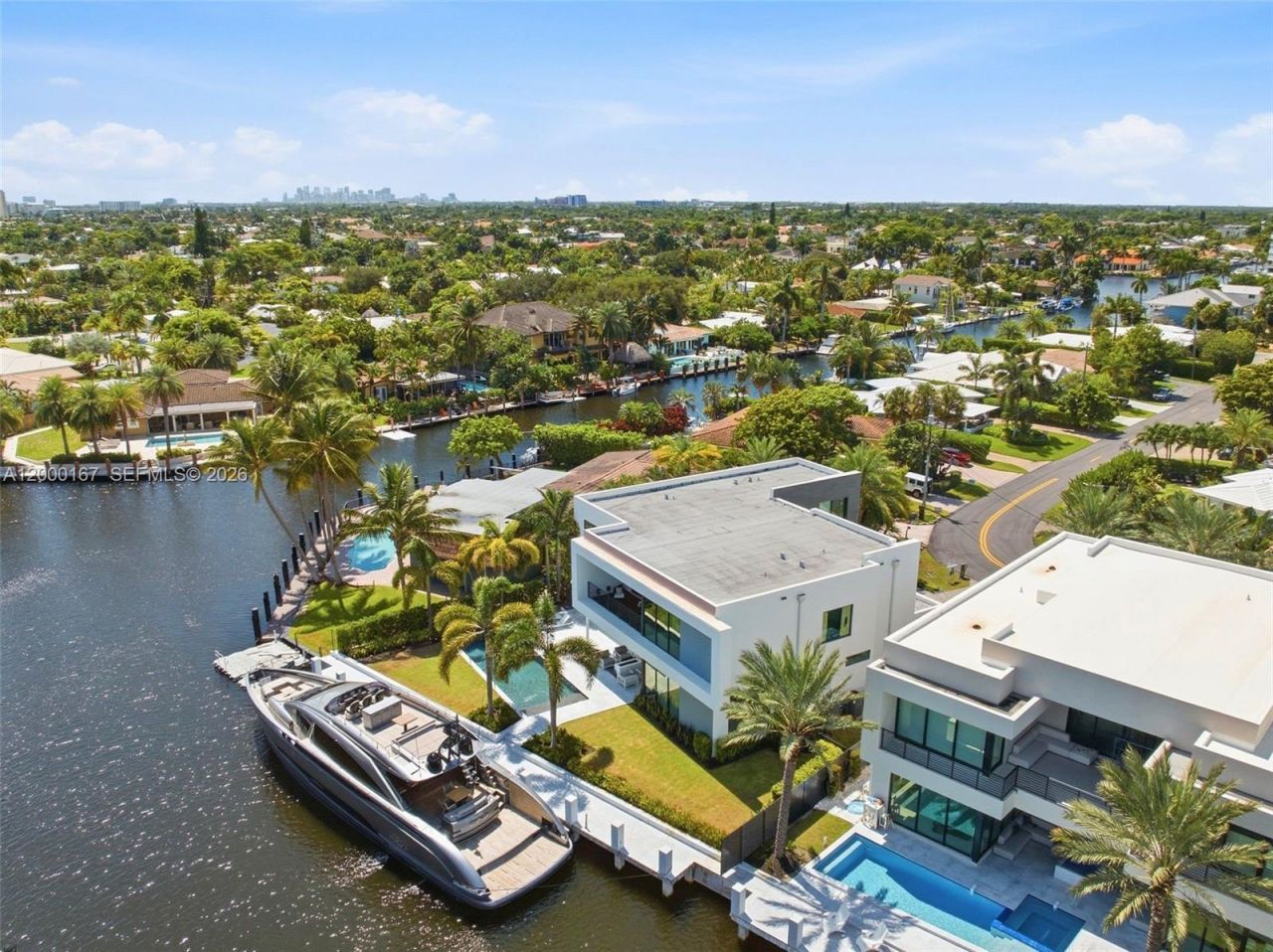 4232 E Tradewinds Ave, Lauderdale by the Sea, FL 33308 Photo