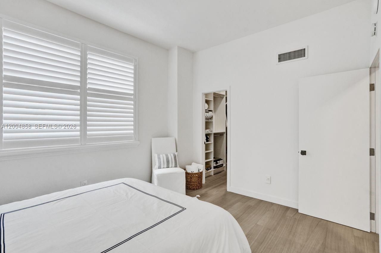 625 Biltmore Way, Unit 103, Coral Gables, FL 33134 Photo