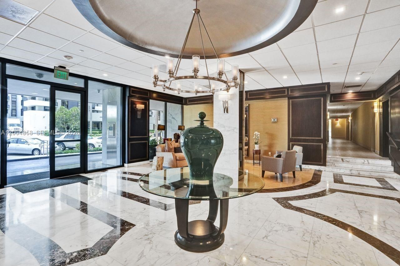 625 Biltmore Way, Unit 103, Coral Gables, FL 33134 Photo