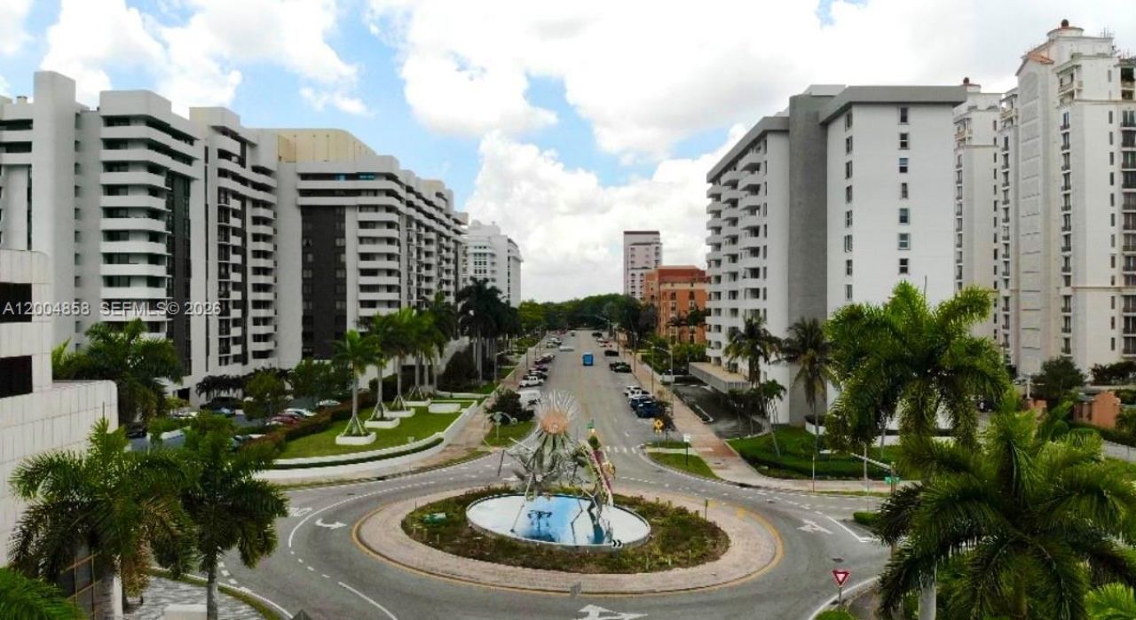 625 Biltmore Way, Unit 103, Coral Gables, FL 33134 Photo