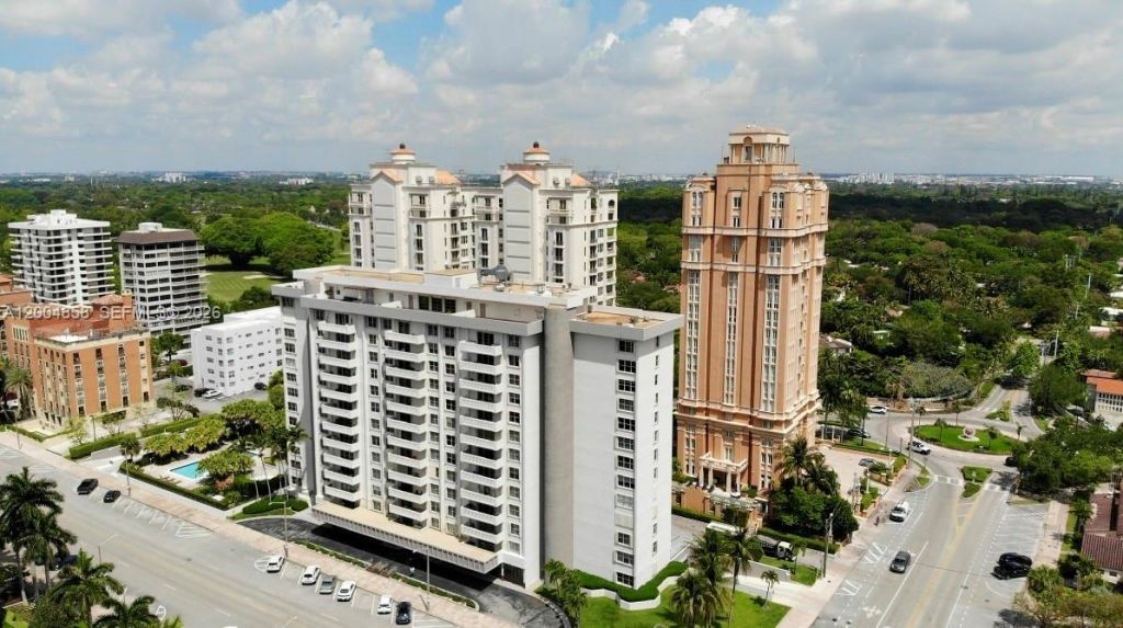 625 Biltmore Way, Unit 103, Coral Gables, FL 33134 Photo