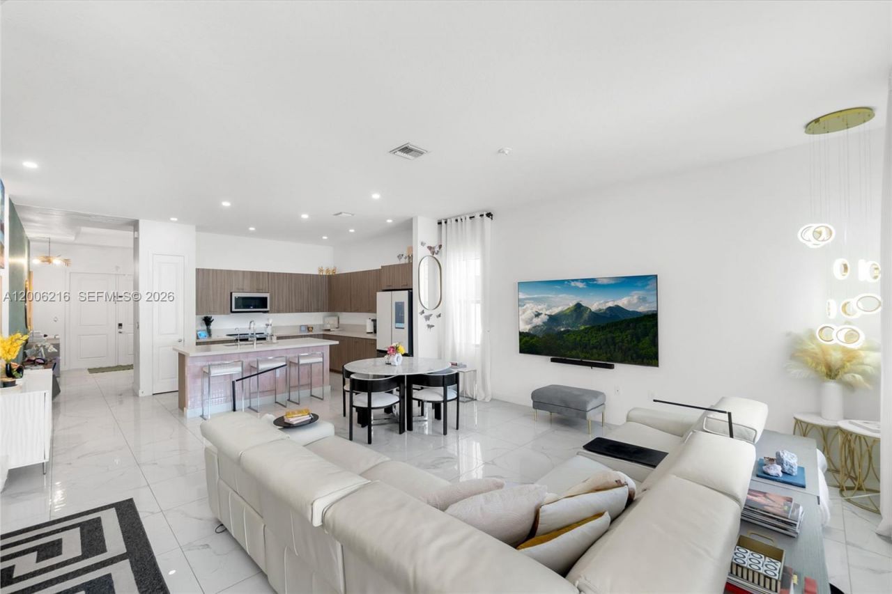 4363 SW 173rd Ave, Miramar, FL 33029 Photo
