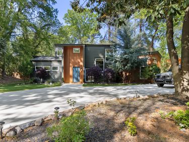 5208 Saddle Court, Raleigh, NC 27609