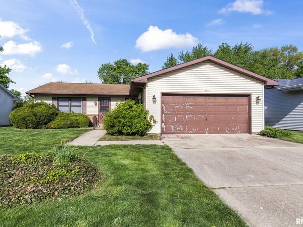 1913 Scarbrough Road, Springfield, IL 62702