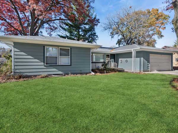 143 S Buell Avenue , Aurora, IL 60506