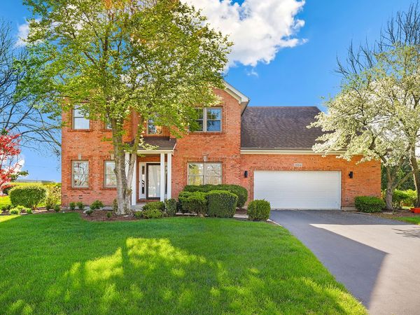 1004 Hamlet Road , Naperville, IL 60564