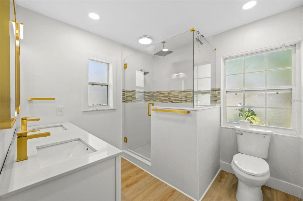 5700 Bayou Grande Boulevard Ne, Saint Petersburg, FL 33703 Photo