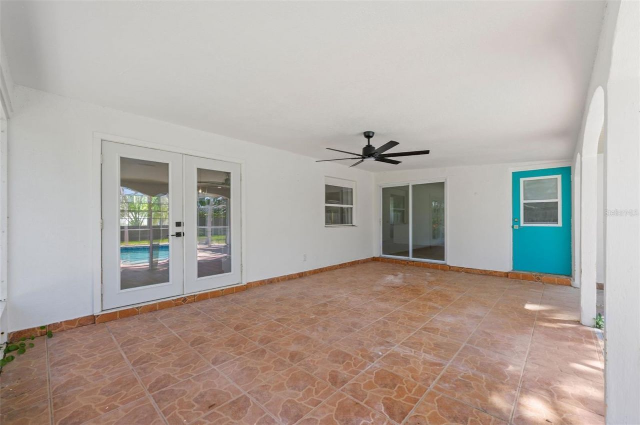 5700 Bayou Grande Boulevard Ne, Saint Petersburg, FL 33703 Photo