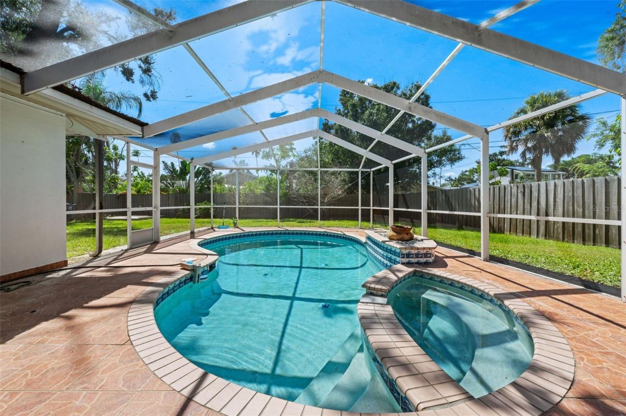 5700 Bayou Grande Boulevard Ne, Saint Petersburg, FL 33703 Photo