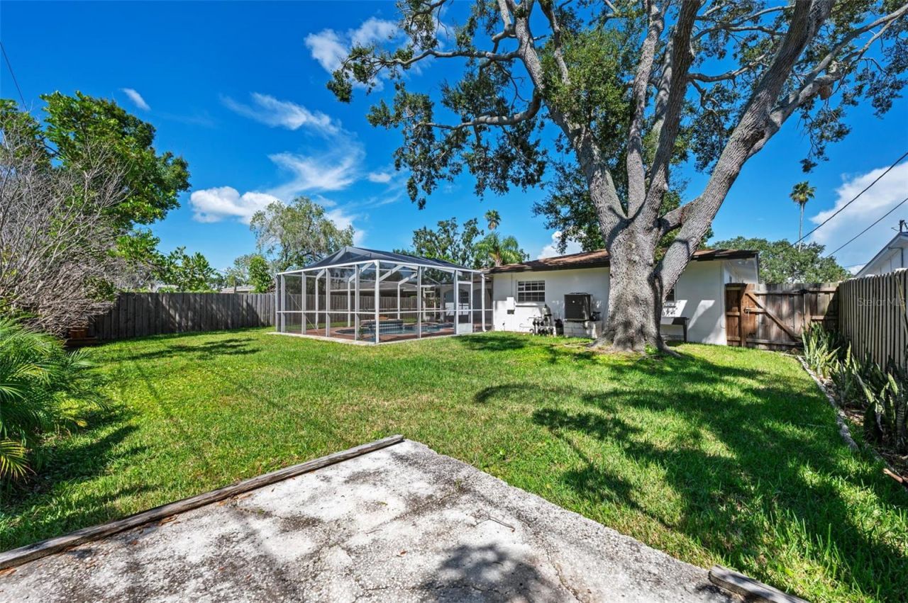 5700 Bayou Grande Boulevard Ne, Saint Petersburg, FL 33703 Photo