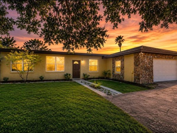 8812 OAKWOOD DRIVE, LAKE WALES, FL 33898