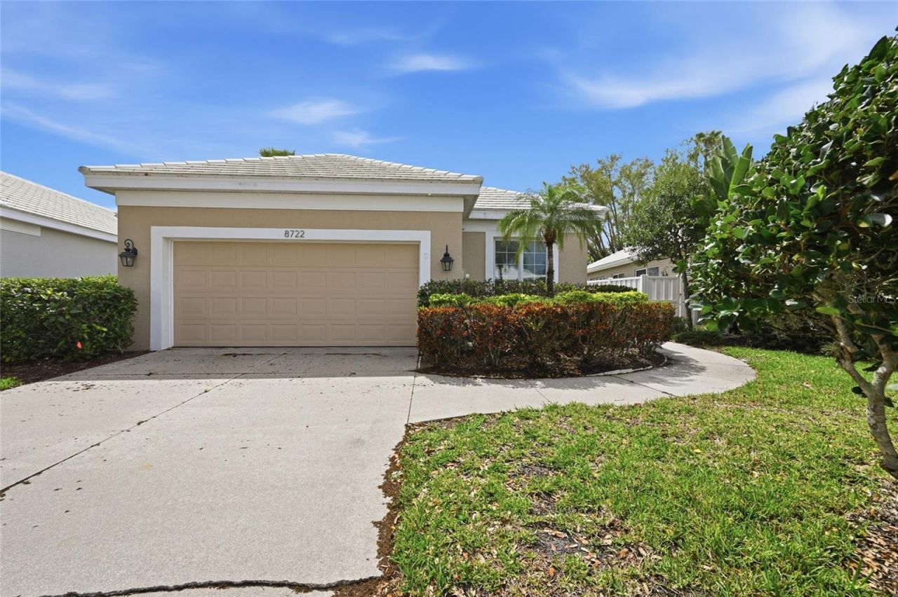 8722 52nd Drive E, Bradenton, FL 34211 Photo