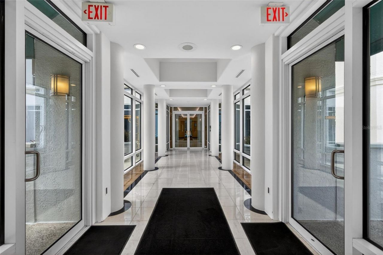 340 S Palm Avenue, Unit 14, Sarasota, FL 34236 Photo