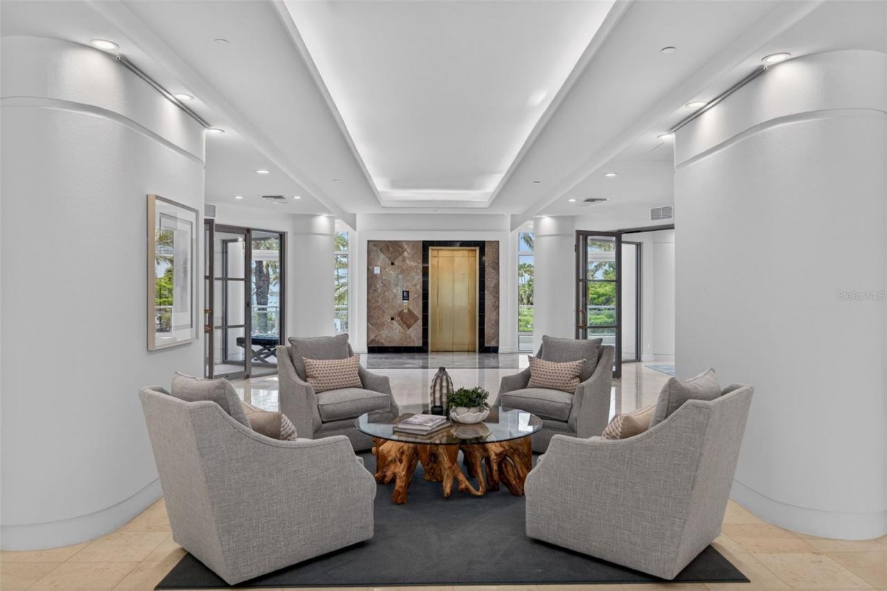 340 S Palm Avenue, Unit 14, Sarasota, FL 34236 Photo