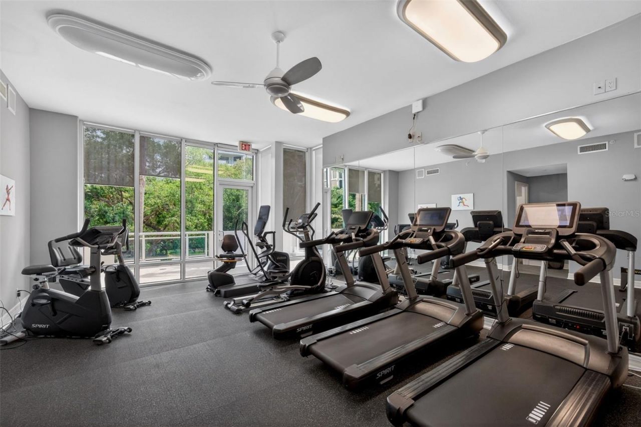340 S Palm Avenue, Unit 14, Sarasota, FL 34236 Photo