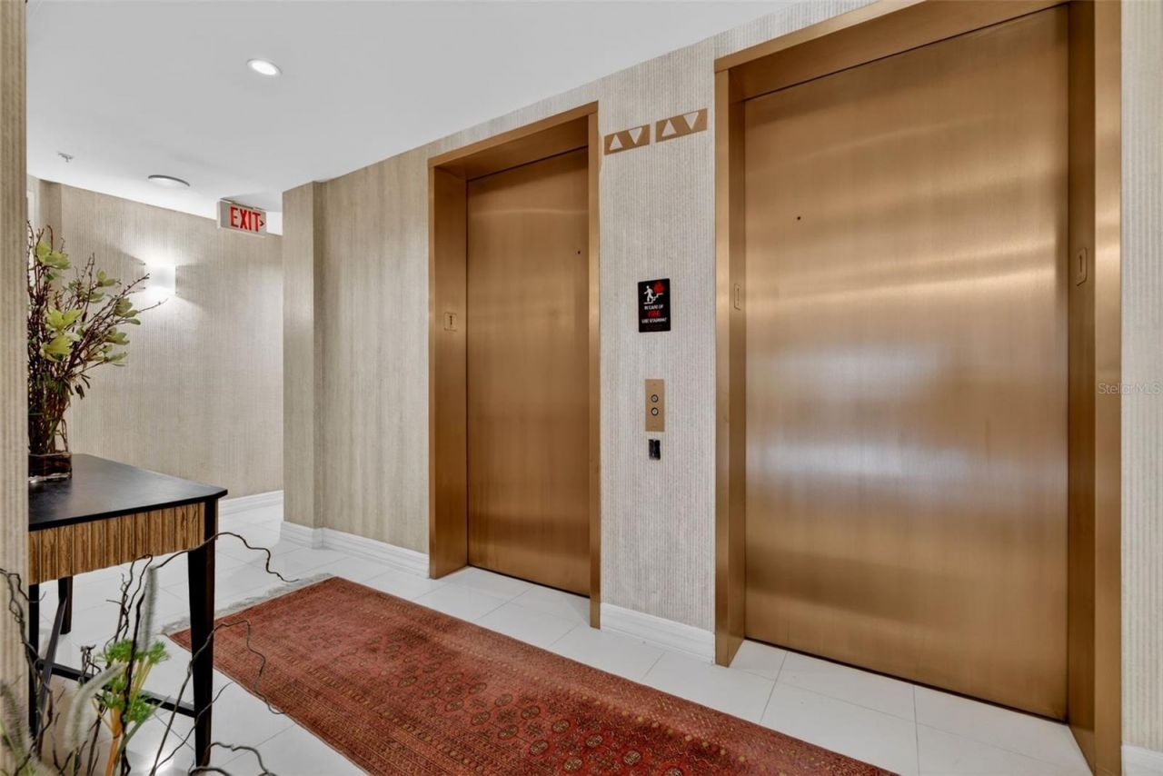 340 S Palm Avenue, Unit 14, Sarasota, FL 34236 Photo