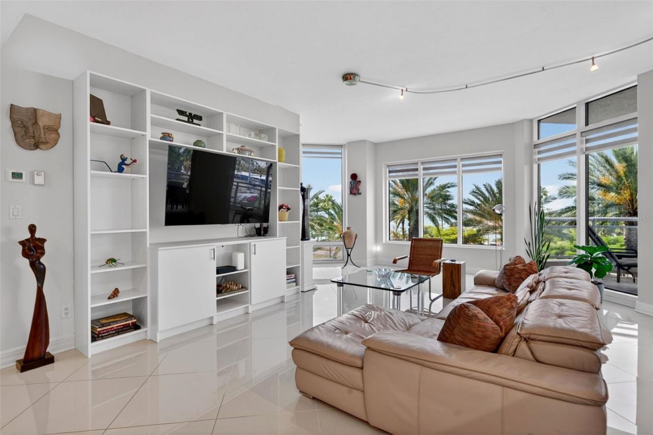 340 S Palm Avenue, Unit 14, Sarasota, FL 34236 Photo