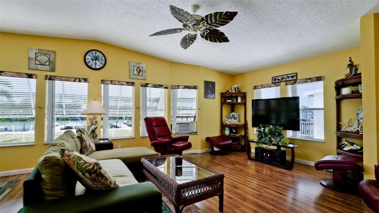 10315 Cortez Road W, Unit 1-4, Bradenton, FL 34210 Photo