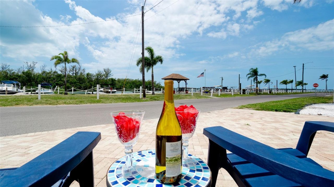 10315 Cortez Road W, Unit 1-4, Bradenton, FL 34210 Photo