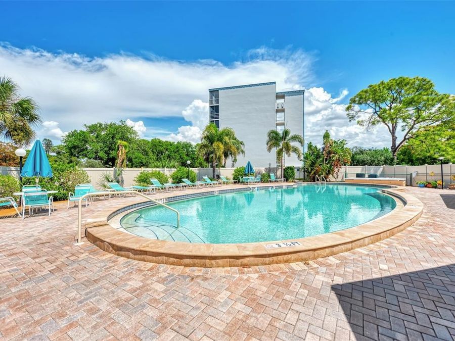 Property Image 40