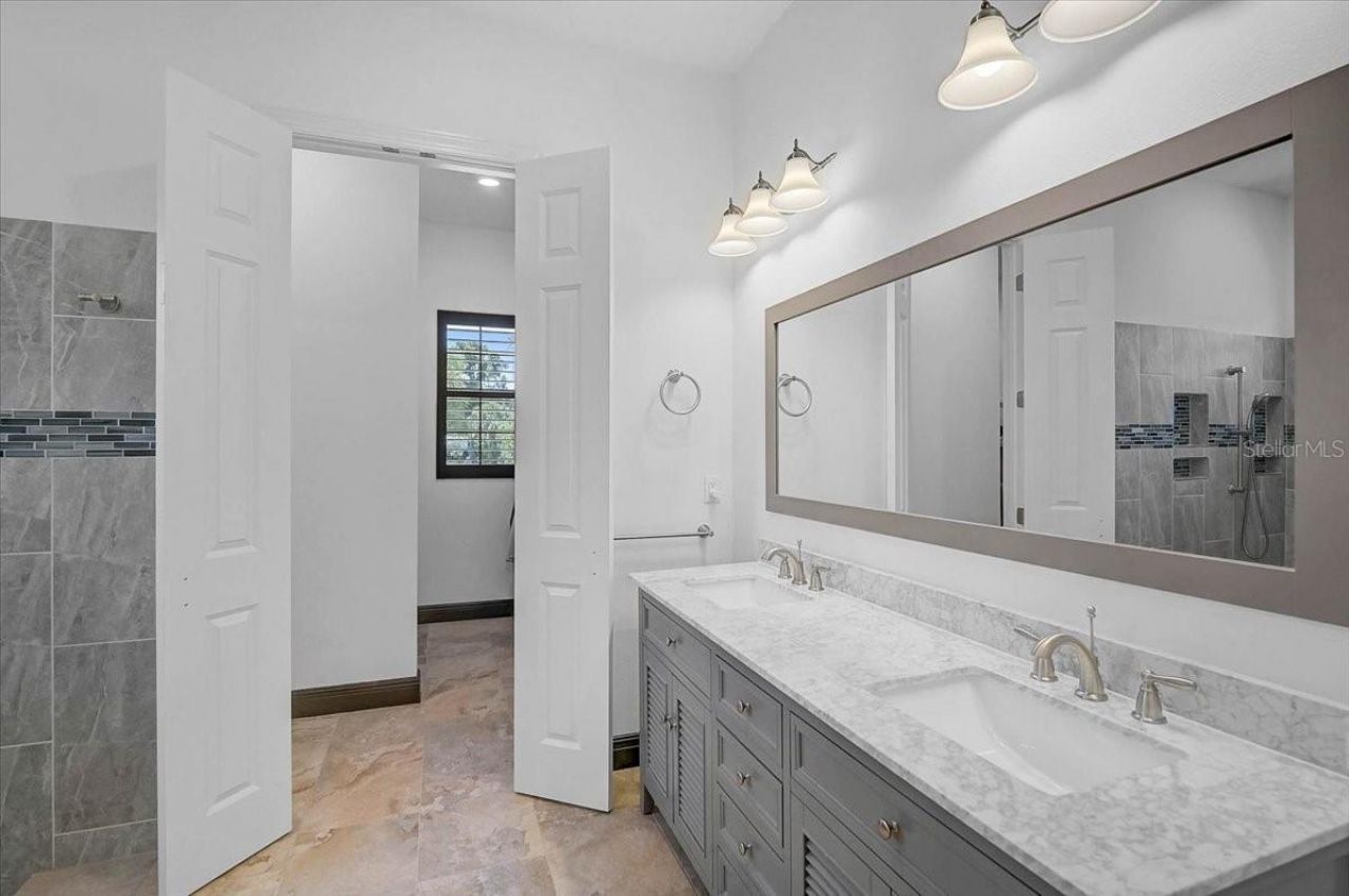 113 Burney Road, Osprey, FL 34229 Photo